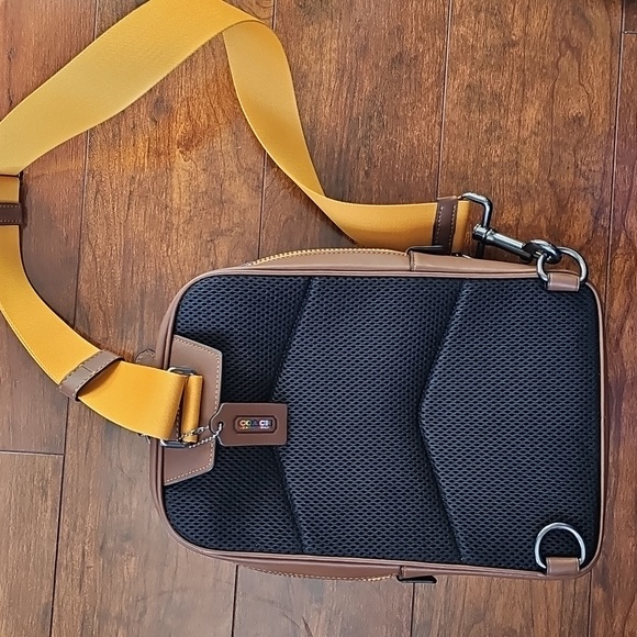 Coach Track Pack In Rainbow Signature Canvas - Picture 5 of 14